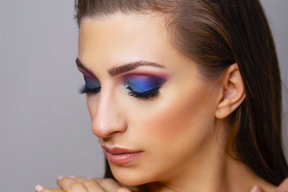 5 Beautiful Eye Makeup Looks for Every Woman