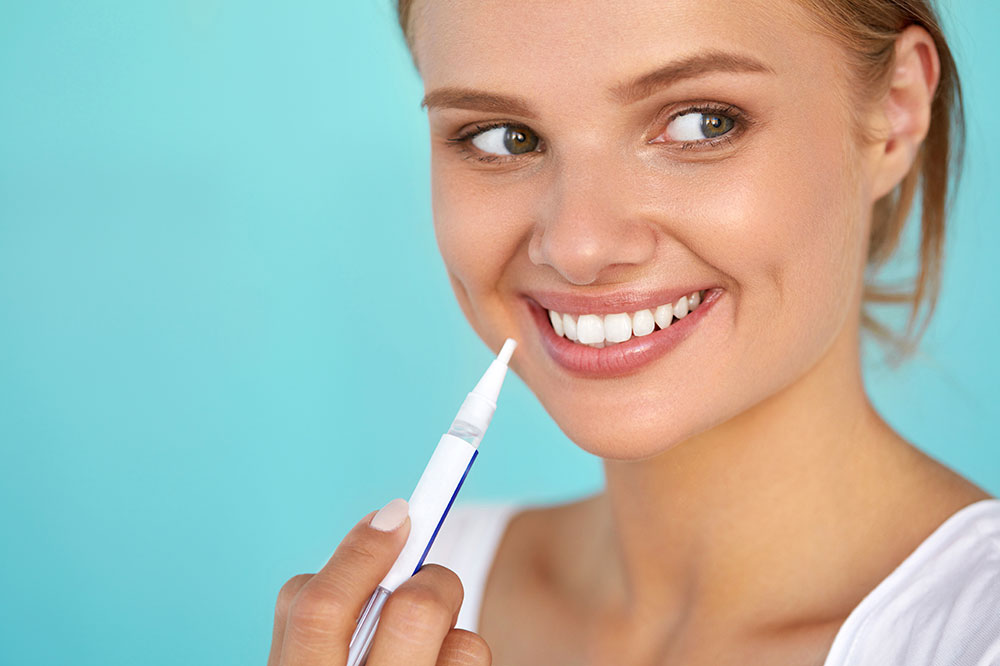 Top 5 Pens in the Market for Teeth Whitening